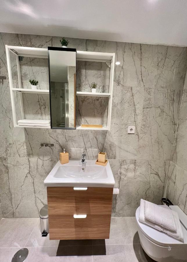 Apartamentos Prestige Suites Malaga I Екстериор снимка